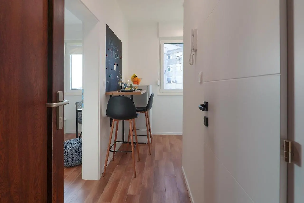 New Studio Appartment Toretta Rijeka Free Street P & Sea View