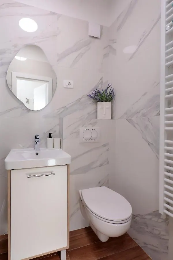 New Studio Appartment Toretta Rijeka Free Street P & Sea View Croatia